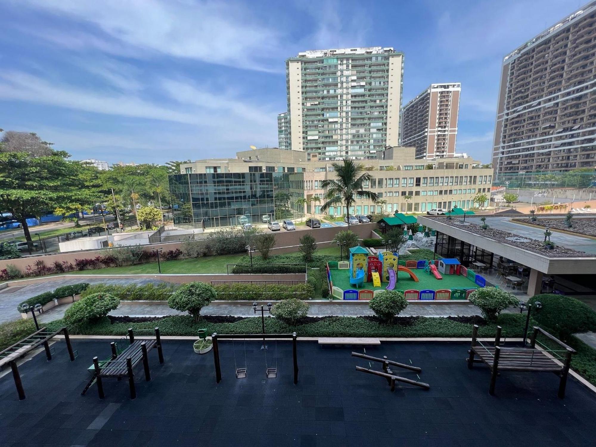 Apartamento Flat Barra - Parque Das Rosas Rio de Janeiro